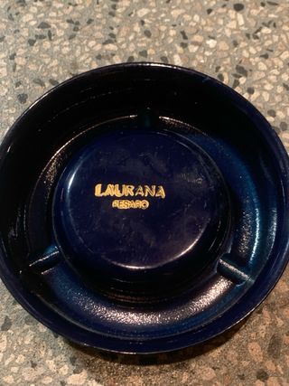 Portacenere vintage blu STOCK