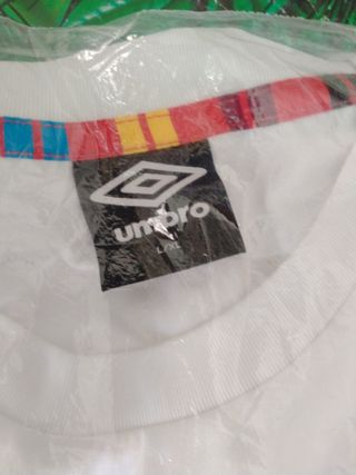 Camiseta Umbro Pringles