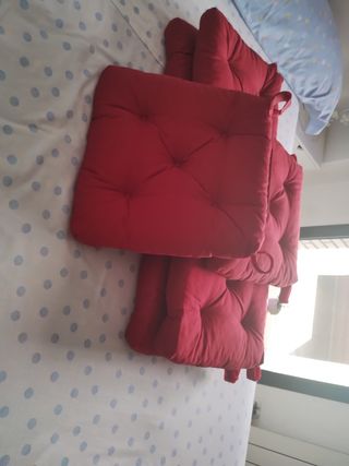 Cojines para asientos rojos