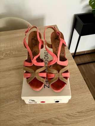 Sandalias color rosa de tacón