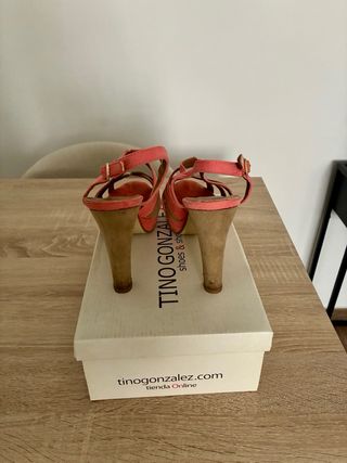 Sandalias color rosa de tacón