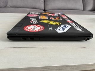Portátil Acer i3 Negro
