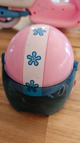 Nancy Chic con Moto y Accesorios EN PERFECTO ESTAD