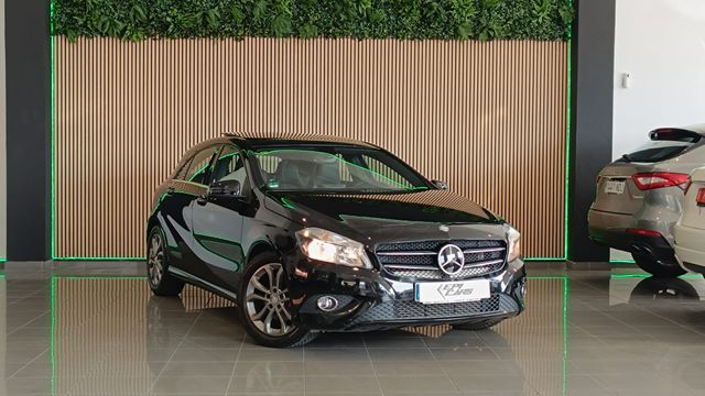 Mercedes-Benz Clase A 180 AMG 2015