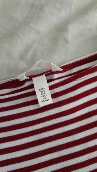 Ropa premamá (4 camisetas y 2 vestidos)