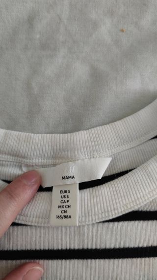 Ropa premamá (4 camisetas y 2 vestidos)