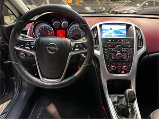 Opel Astra 2.0 CDTI GTC SPORT 