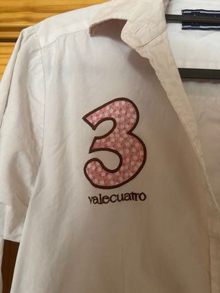 Camisa Vale Cuatro Mujer Adornos