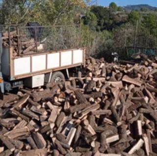 Leña para chimenea en Olot