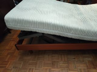 Se vende base articulada Pikolin con mando