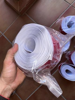 Rodapié vinílico blanco