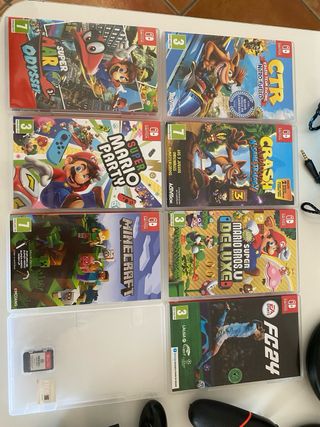 Pacchetto Nintendo Switch: console + 8 giochi 