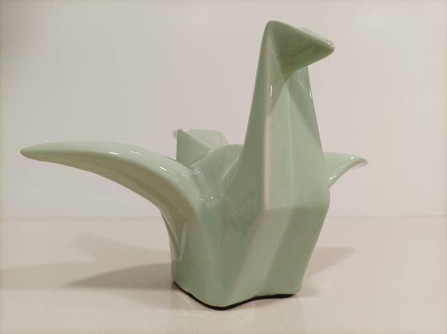 Figura pajarita cerámica esmaltada