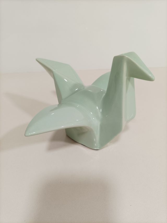 Figura pajarita cerámica esmaltada