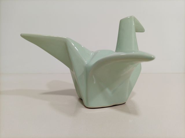 Figura pajarita cerámica esmaltada