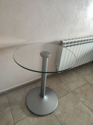 Mesa redonda cristal y metal