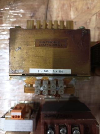 Transformadores Elétricos Varias Tensiones