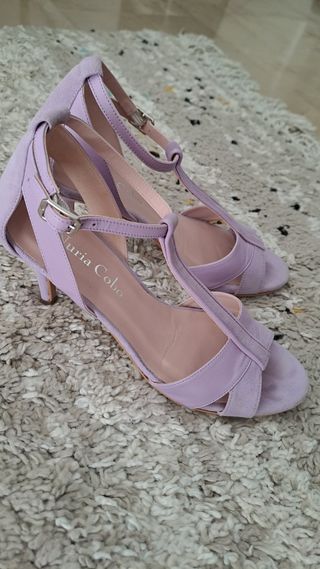 Sandalias Nuria Cobo Piel Tacón Lila