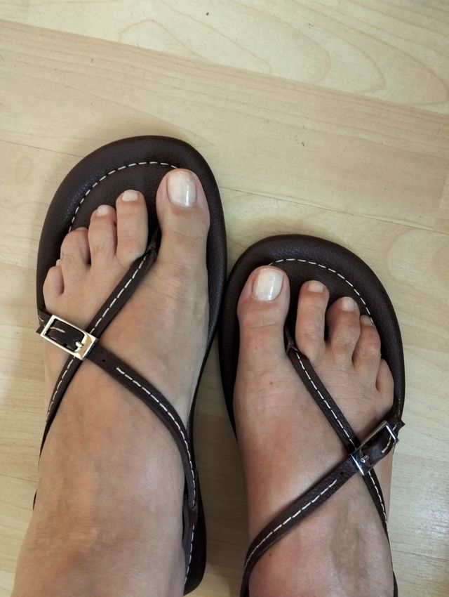 Sandalias Parfois piel marrón T.39