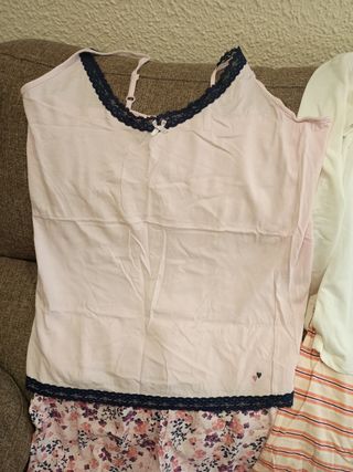 3 Pijamas Mujer...8 € cada uno