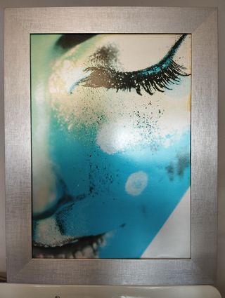 Cuadro Decorativo Ojo Azul y Marco Plateado
