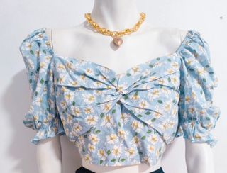 Blusa Crop Top Floreada Azul