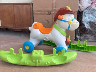 Caballo de juguete para montar