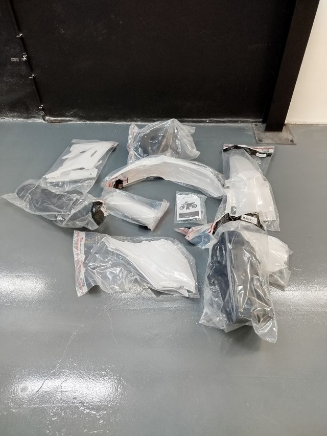 Kit Plásticos Polisport Yamaha YZF 125