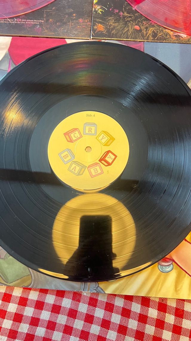 Vinilos Melanie Martinez Crybaby y Portals