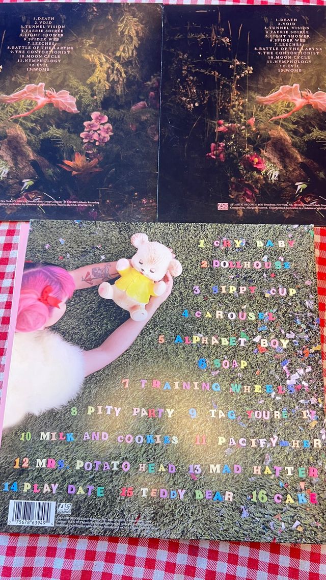 Vinilos Melanie Martinez Crybaby y Portals