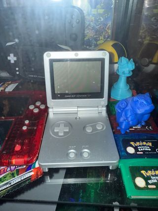 Nintendo Game Boy Advance SP Plata