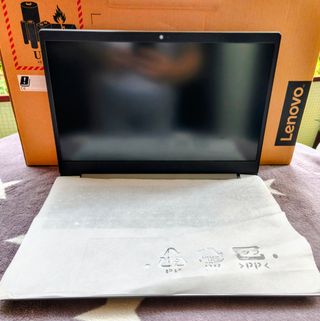 Portátil Lenovo IdeaPad 3 15 SSD 256GB / 8GB RAM