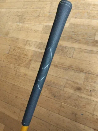 Driver TaylorMade R7 10.5 más hierro 9