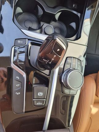 Se vende BMW X3 del año 2018 motor 2.5 231cv