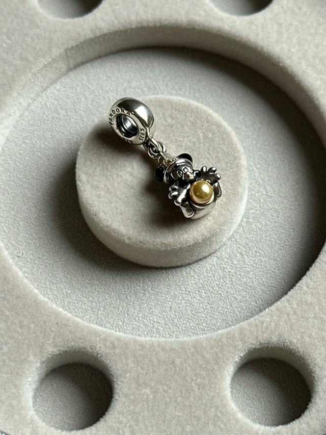 Charm Pandora Mickey Mago Dorado y Plateado