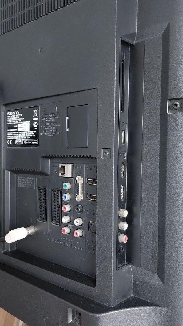 Televisión SONY Bravia KDL40EX710 de 40 pulgadas