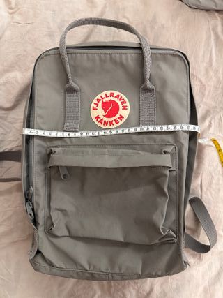 Mochila Fjällräven Kånken Classic Gris/Roja
