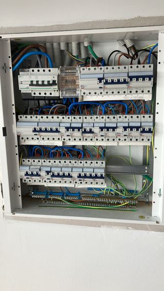 Servicios eléctricos