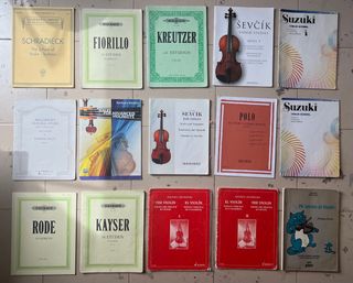 Libros de estudio de violín.
10€ cada libro