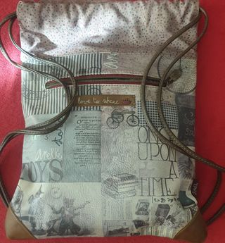 Mochila Anekke con dibujo de niña y caballo!!