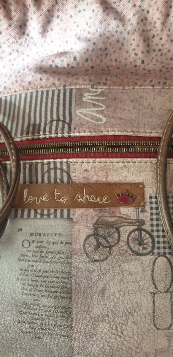 Mochila Anekke con dibujo de niña y caballo!!