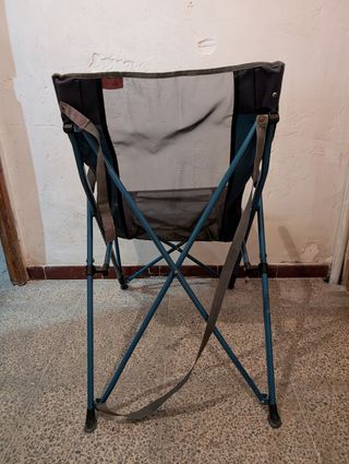 Silla plegable camping Quechua azul/gris