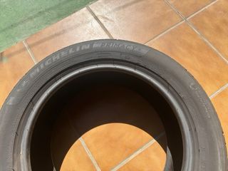 (SOLO UNO)Neumático Michelin Primac Y  205/55 R16
