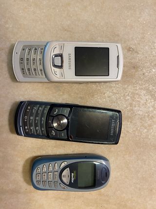 Lote 3 teléfonos móviles Samsung y siemens