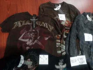 Lote Ropa: Camisetas y Sudaderas