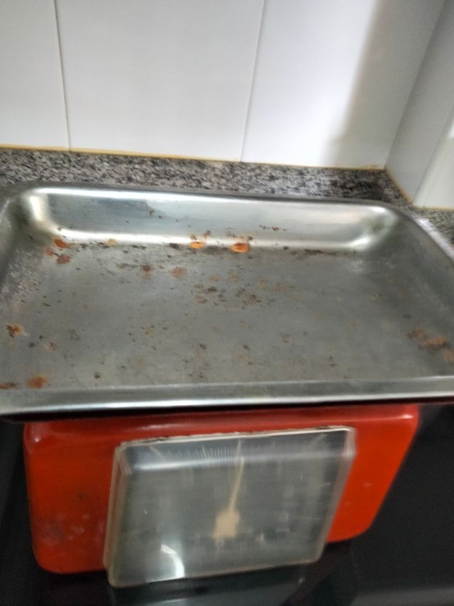 Balanza antigua de cocina