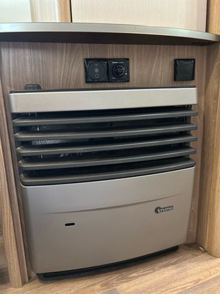 Caravana Bürstner Premio Plus 440TK