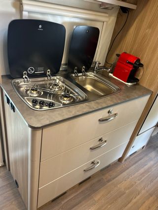 Caravana Bürstner Premio Plus 440TK