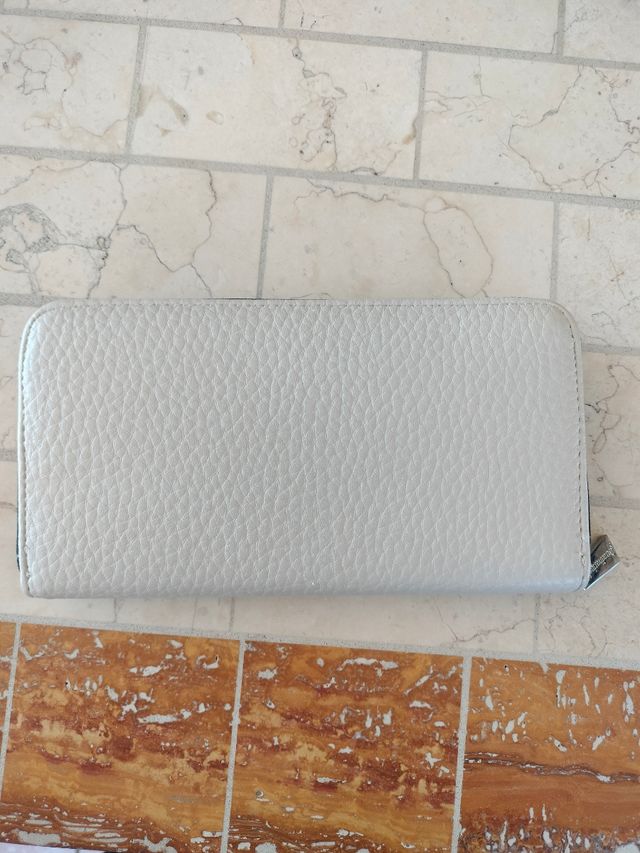 Portafoglio Stradivarius bianco