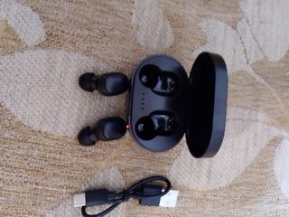 Auriculares Inalámbricos Negros